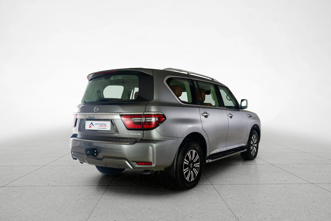 Nissan Patrol SE TITANIUM 4.0