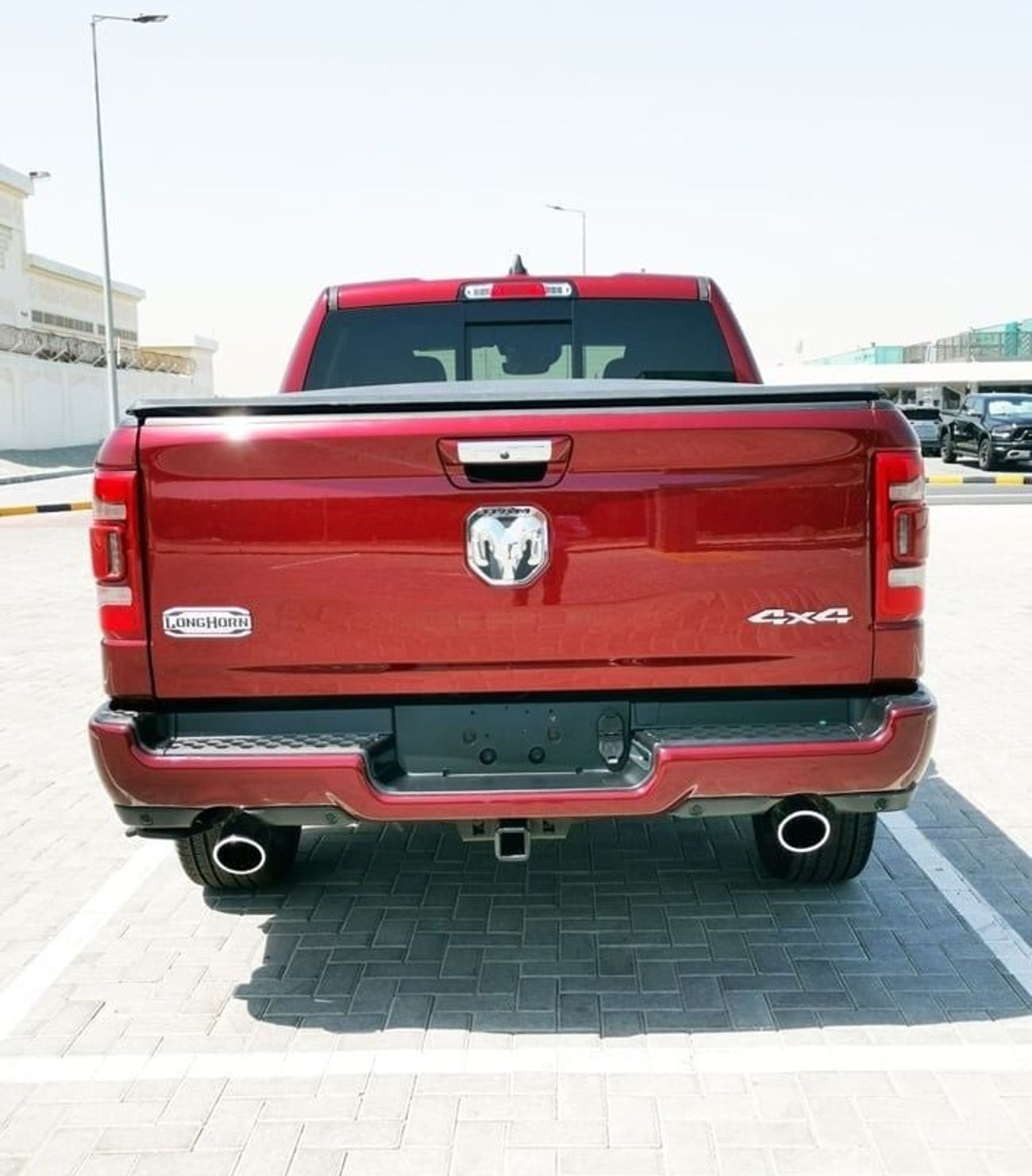 RAM 1500 Dodge RAM Longhorn - 2022- Red