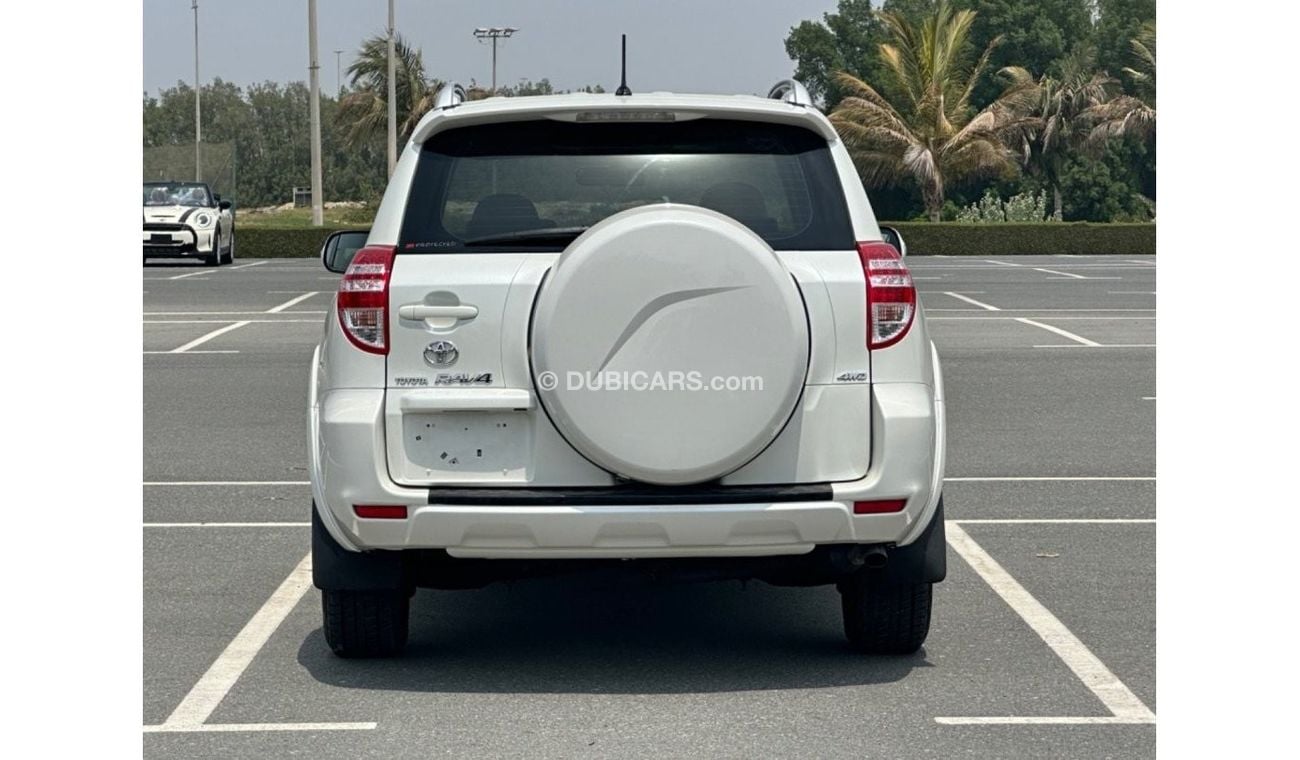 Toyota RAV4 MODEL 2012 GCC CAR PERFECT CONDITION inside and outside f