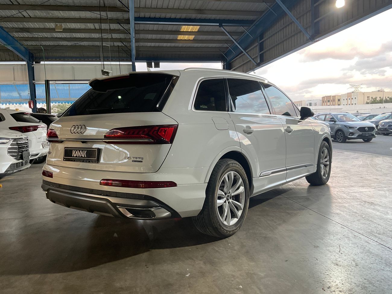 Audi Q7 55 TFSI quattro S-Line | Guaranteed Warranty | 0 Down Payment