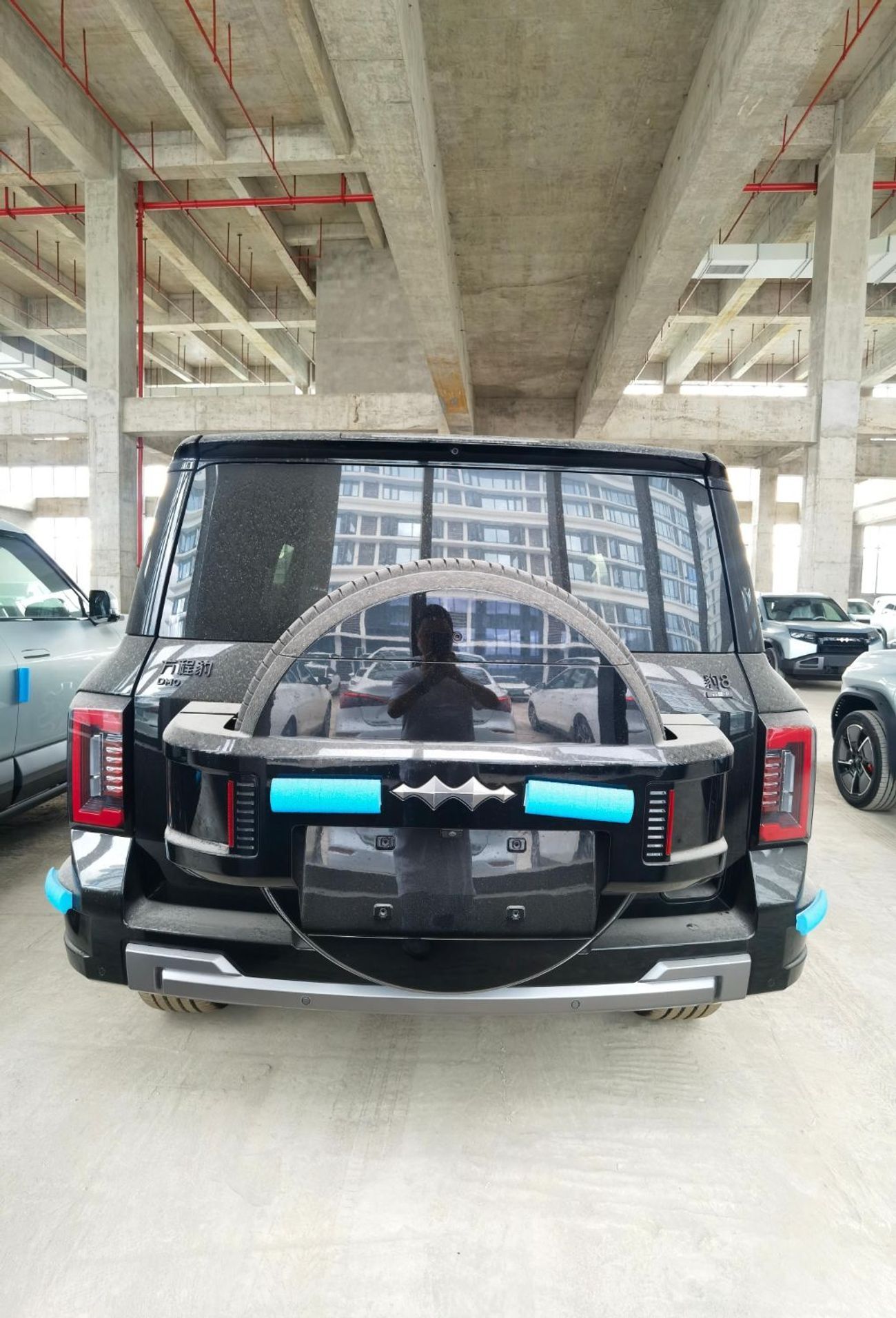 بي واي دي ليوبارد 8 Smart and Brave Flagship Edition (7 Seats)