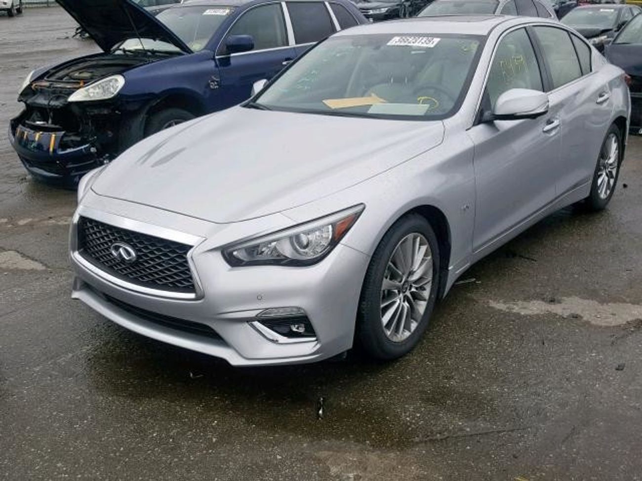 Infiniti Q60