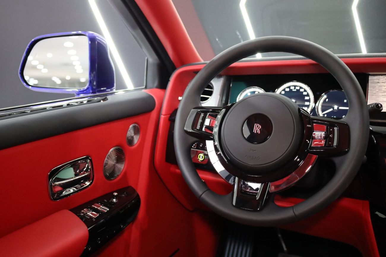 Rolls-Royce Phantom EWB 6.8L 2024 Phantom EWB, BRAND NEW,Bespoke Audio,Rear Entertainment,Rear Curtains,Dealer Warranty 