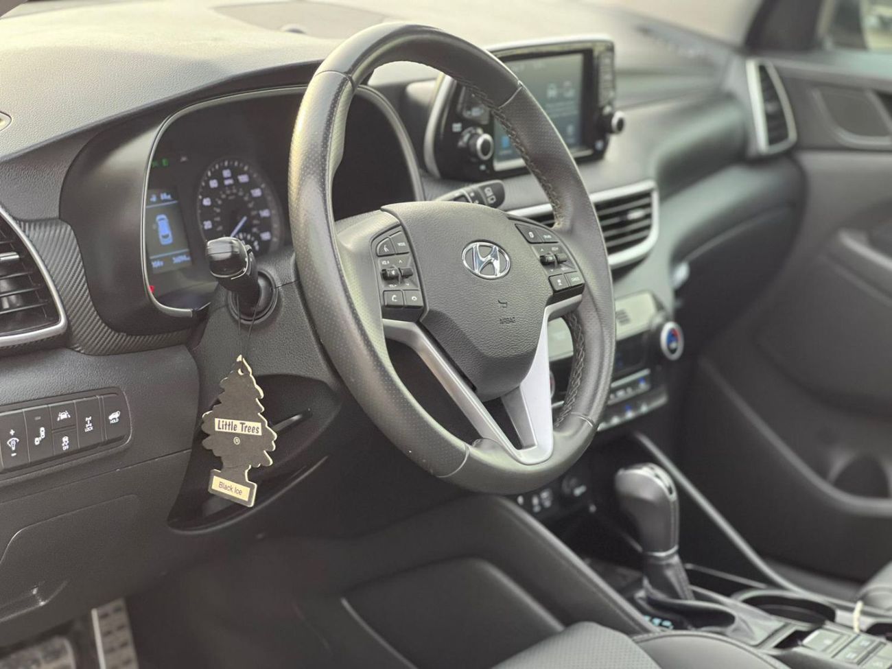 Hyundai Tucson 2021 Hyundai Tucson Black Edition Full Option Panoramic -  - 2.4L -V4 - AWD 4x4 - Trunk Auto Push St