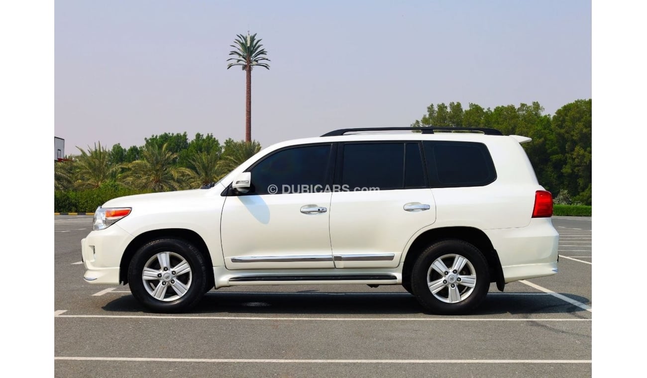 Toyota Land Cruiser 2013 EXR 4.0L V6 A/T PETROL | EXCELLENT CONDITION | READY TO DRIVE | GCC SPECS