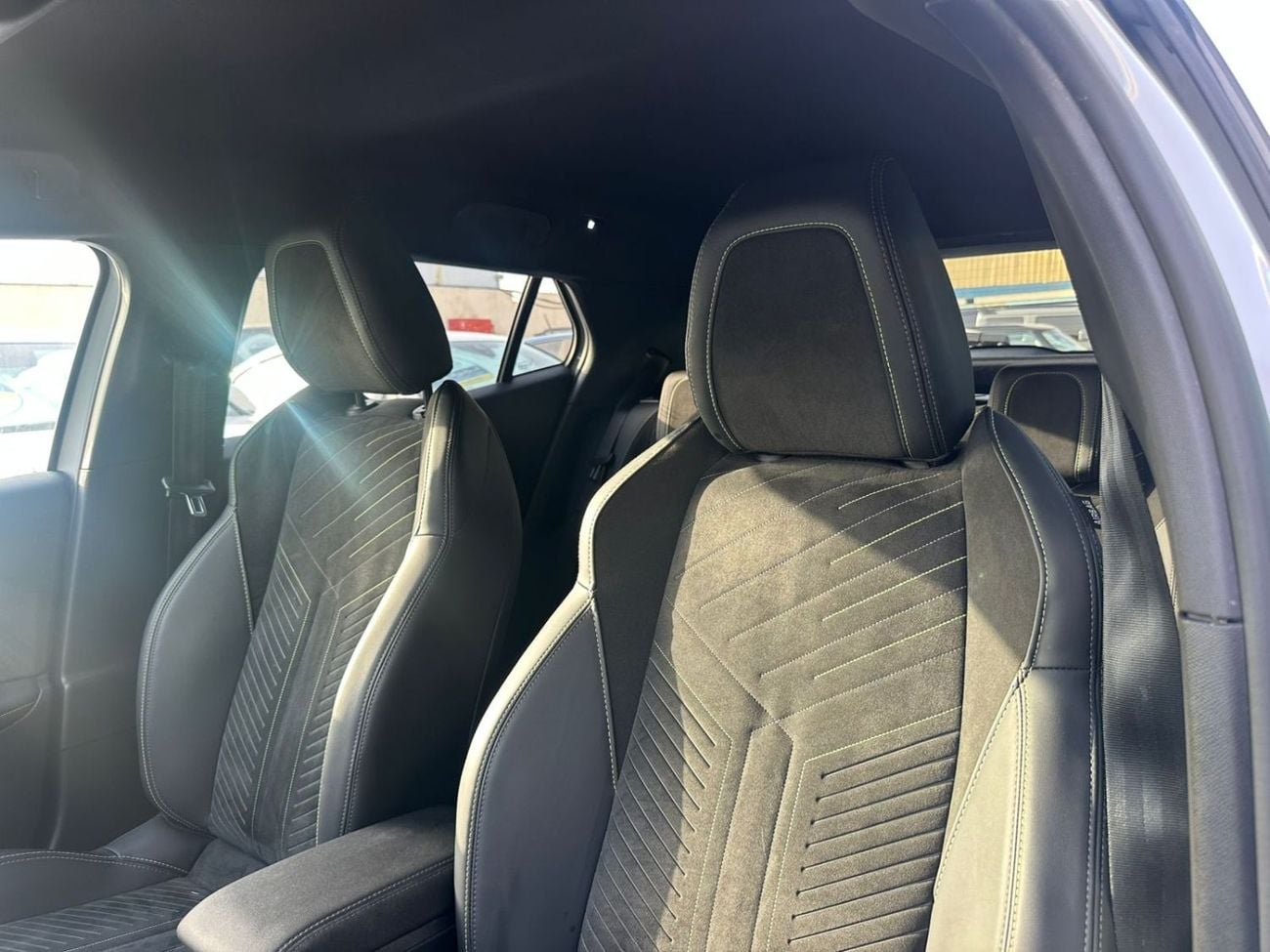 بيجو 2008 2024 Peugeot 2008 GT Hybrid | 1.2L Turbo 136 HP | Top Option | Brand New Condition | Warranty