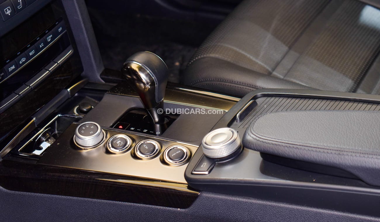 Mercedes-Benz E 63 AMG 6. 3 L V8