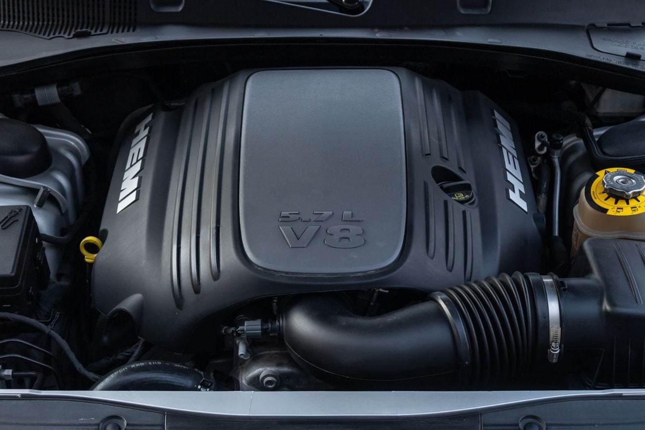 دودج تشارجر R/T دودج تشارجر R/T 5.7 V8 HEMI موديل 2023 في دول مجلس التعاون الخليجي | ضمان الوكالة