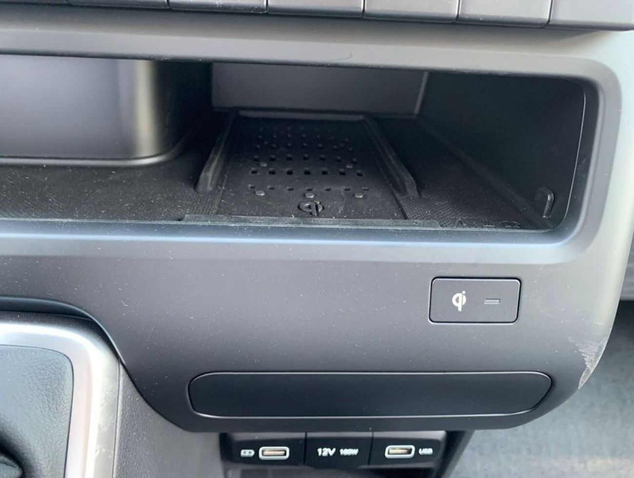 Hyundai Staria 2024 HYUINDAI STARIA 3.5L V6 AUTOMATIC 11-SEATER LOCAL