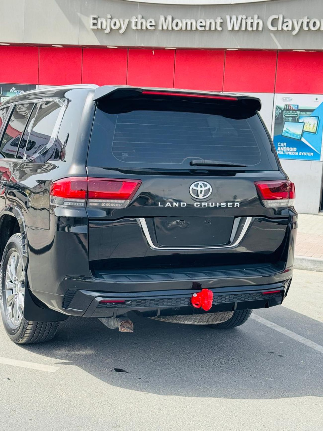 Toyota Land Cruiser Toyota landcruise 2016model Modified 2024 v8 petrol Engine Colour Black push start Sunroof Transmiss