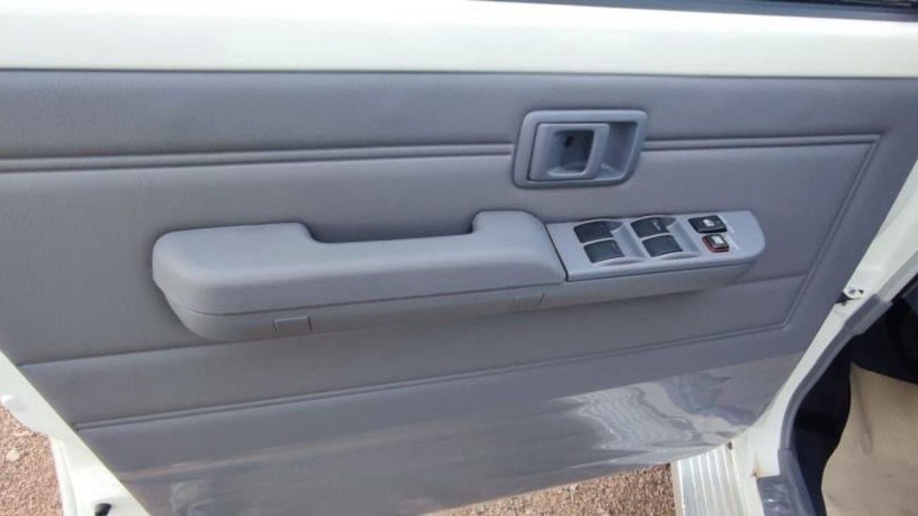 Toyota Land Cruiser Pick Up TOYOTA LAND CRUISER PICKUP DC 4.2L DIESEL-2025