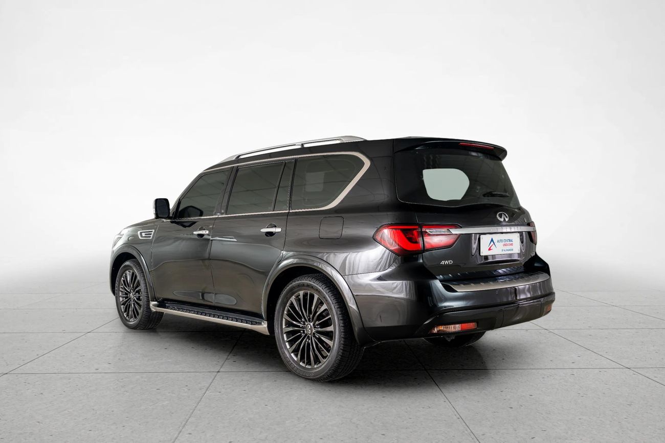 إنفينيتي QX80 LUXE 5.6