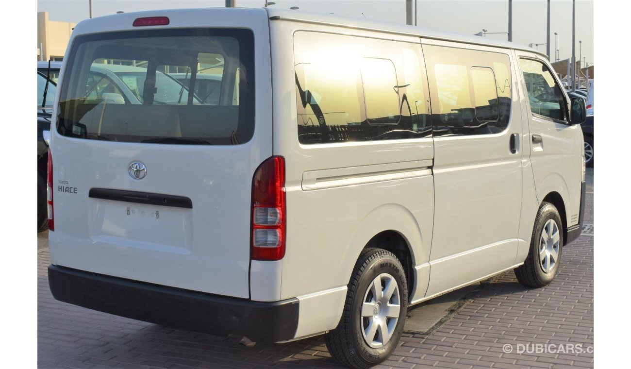 Toyota Hiace تويوتا هاياس