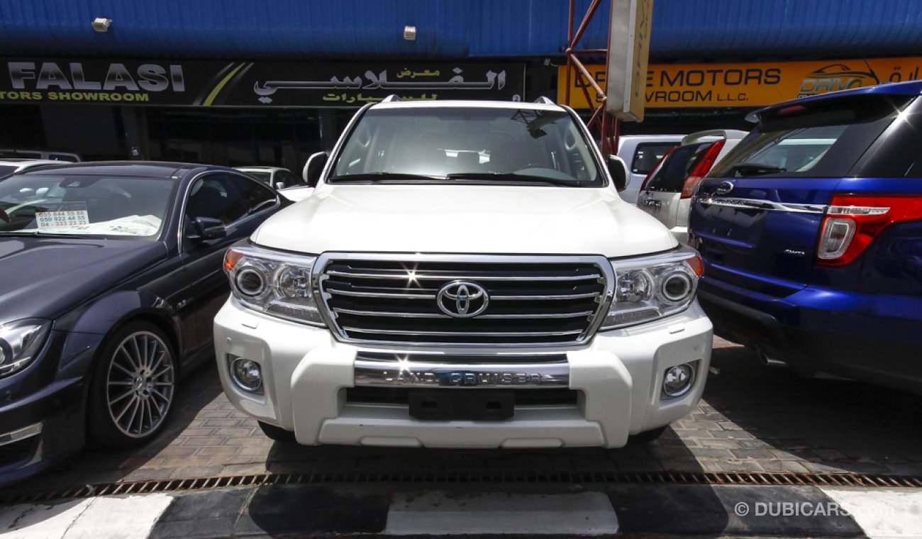 Toyota Land Cruiser GXR V6