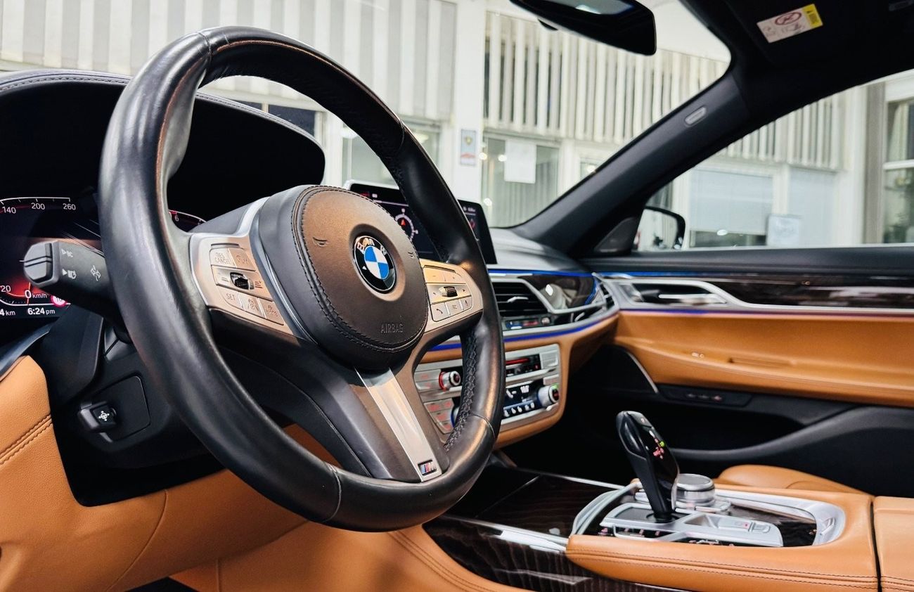 BMW 730Li Exclusive GCC .. FSH .. M kit .. Perfect Condition .. Warranty .