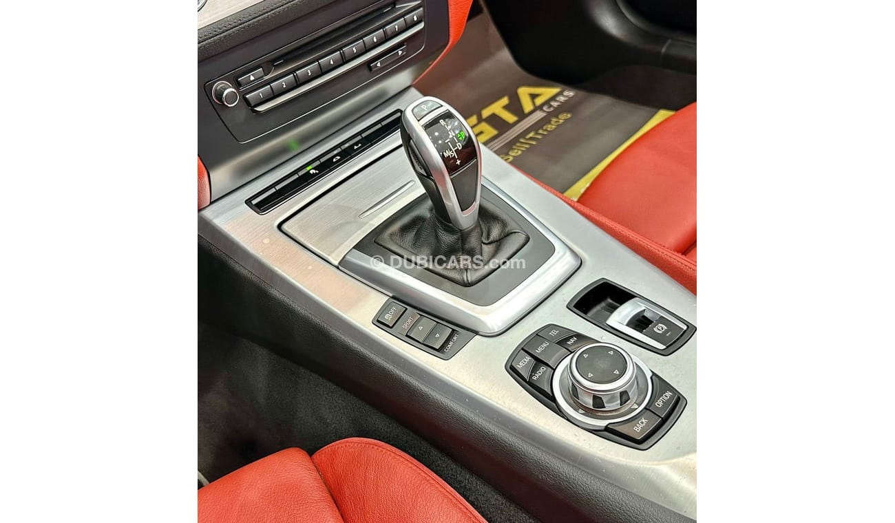 BMW Z4 sDrive 35is 2013 BMW Z4 sDrive35is M Sport, Full Options, Excellent Condition, GCC