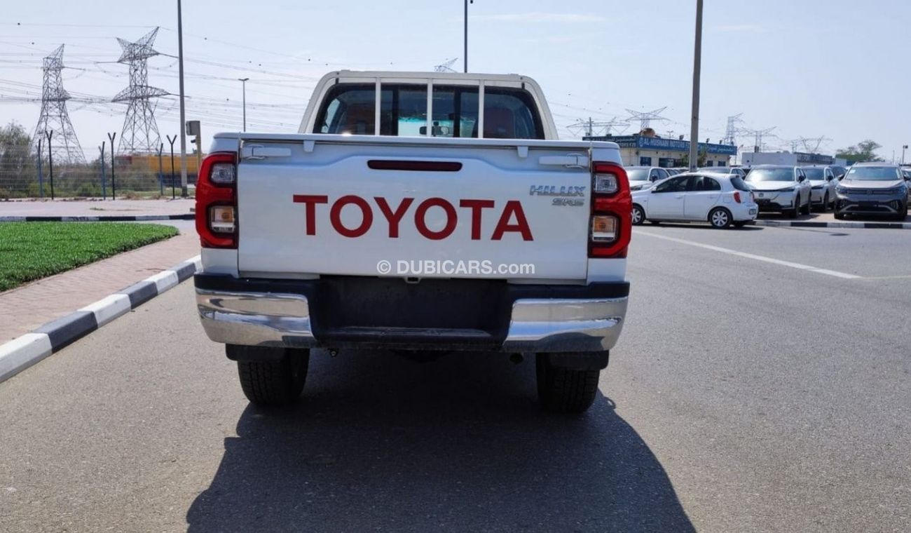 Toyota Hilux S GLX Hilux 2.4L Diesel, V4, 2022, Double Cab, 4x4.