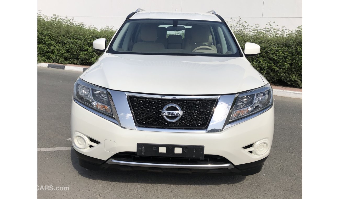 نيسان باثفايندر ONLY 860X60 MONTH NISSAN PATHFINDER 2015 V6 EXCELLENT CONDITION.FREE UNLIMITED K.M WARRANTY.