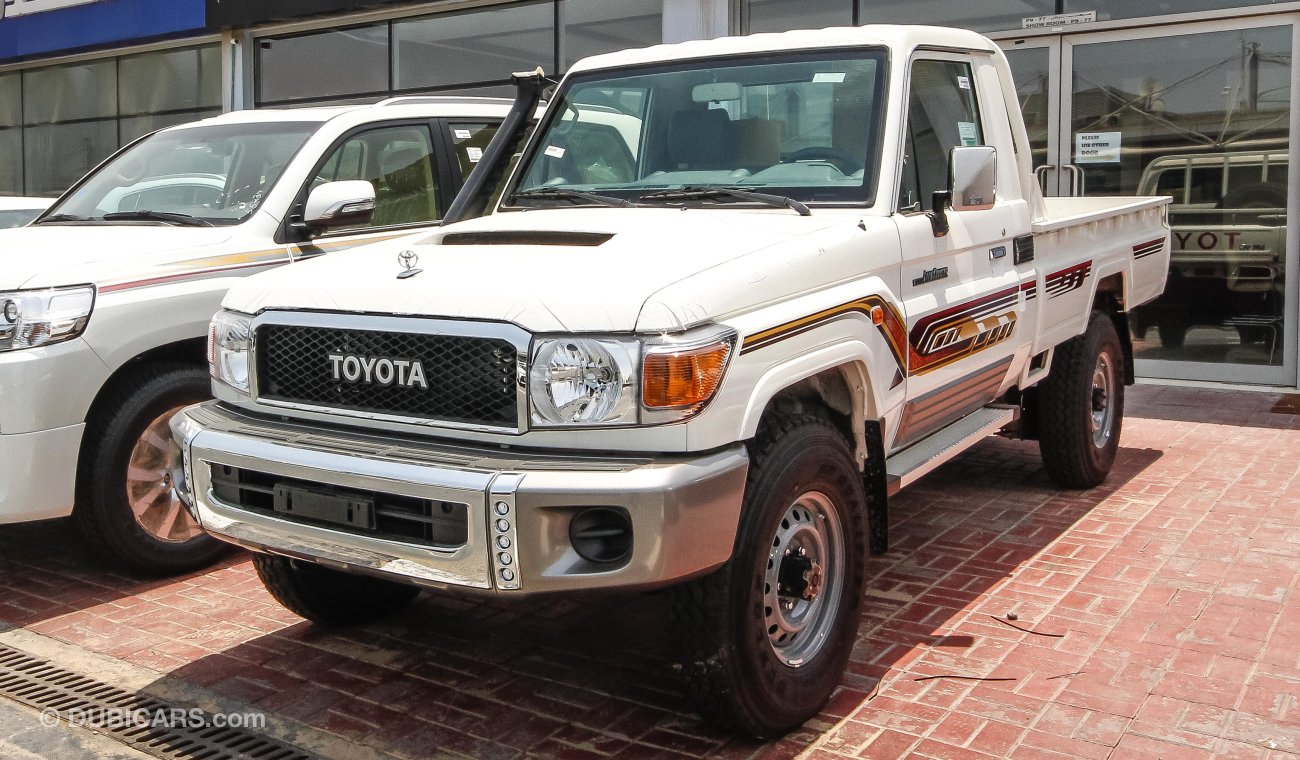 Toyota Land Cruiser Pick Up LX V8 Diesel - Manual