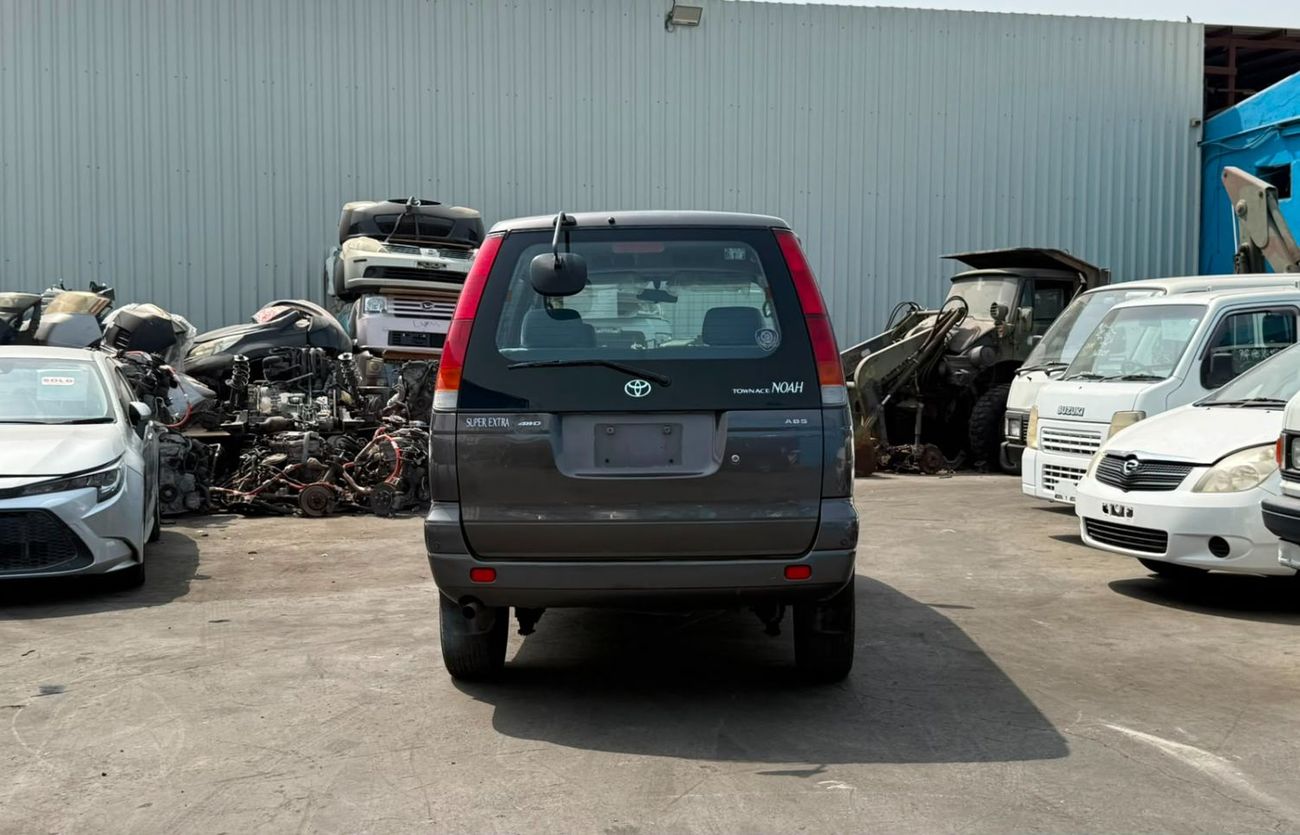 Toyota Townace Noah LD (NON GCC)