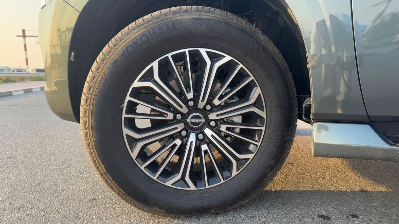 Nissan Patrol SE PLATINUM CITY 3.8 FULL