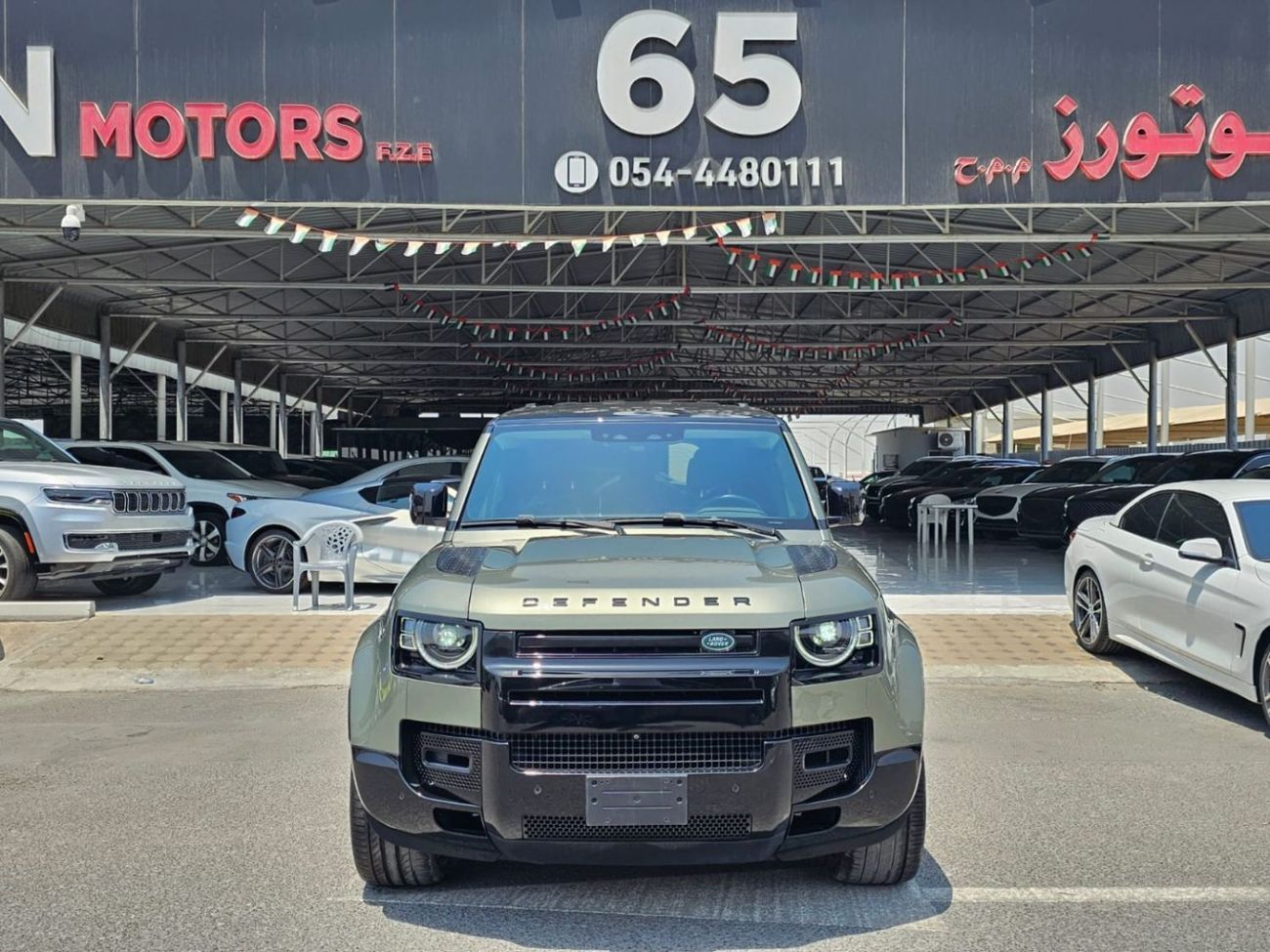 لاند روفر ديفندر P300 110 2.0L (5 Seater)