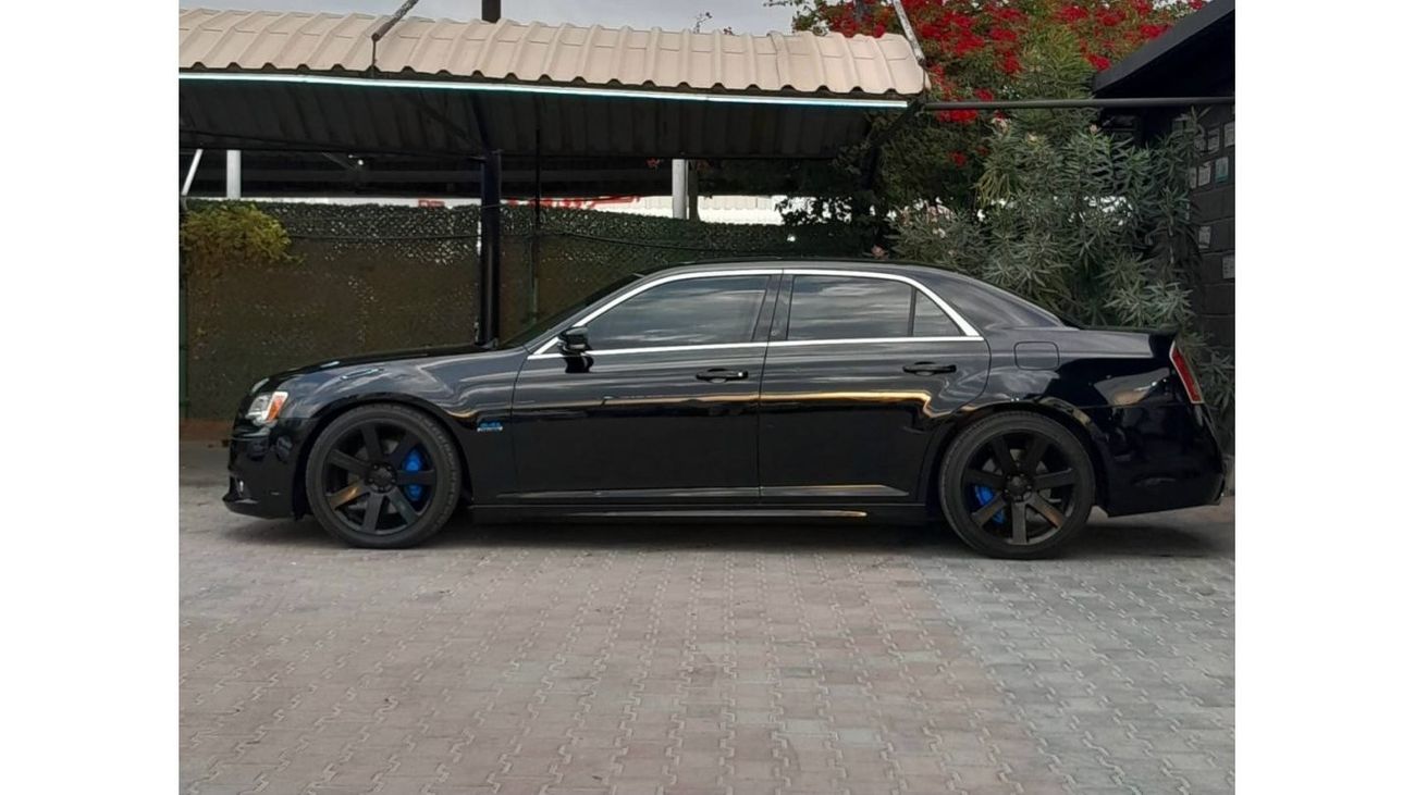 Chrysler 300C SRT8