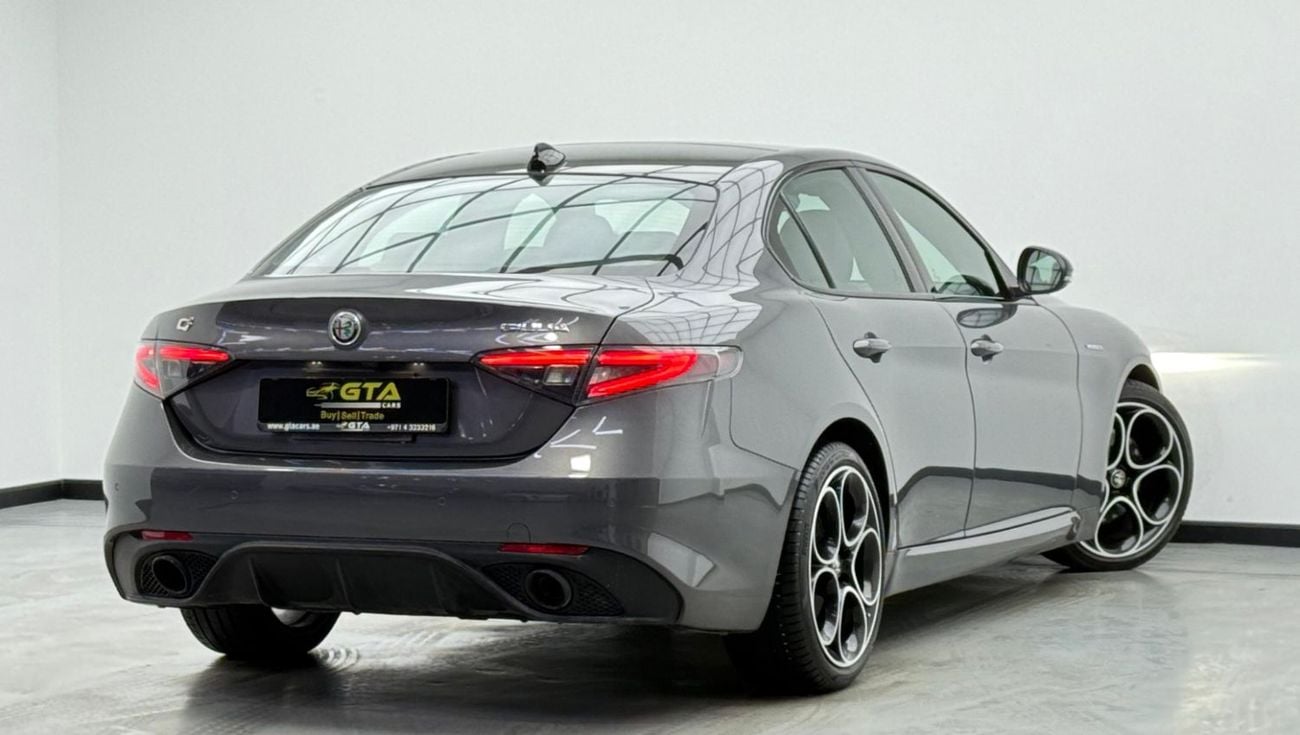 ألفا روميو جوليا 2024 Alfa Romeo Giulia Veloce Q2 MCA, 2028 Agency Warranty+Service Contract, Agency FSH, GCC
