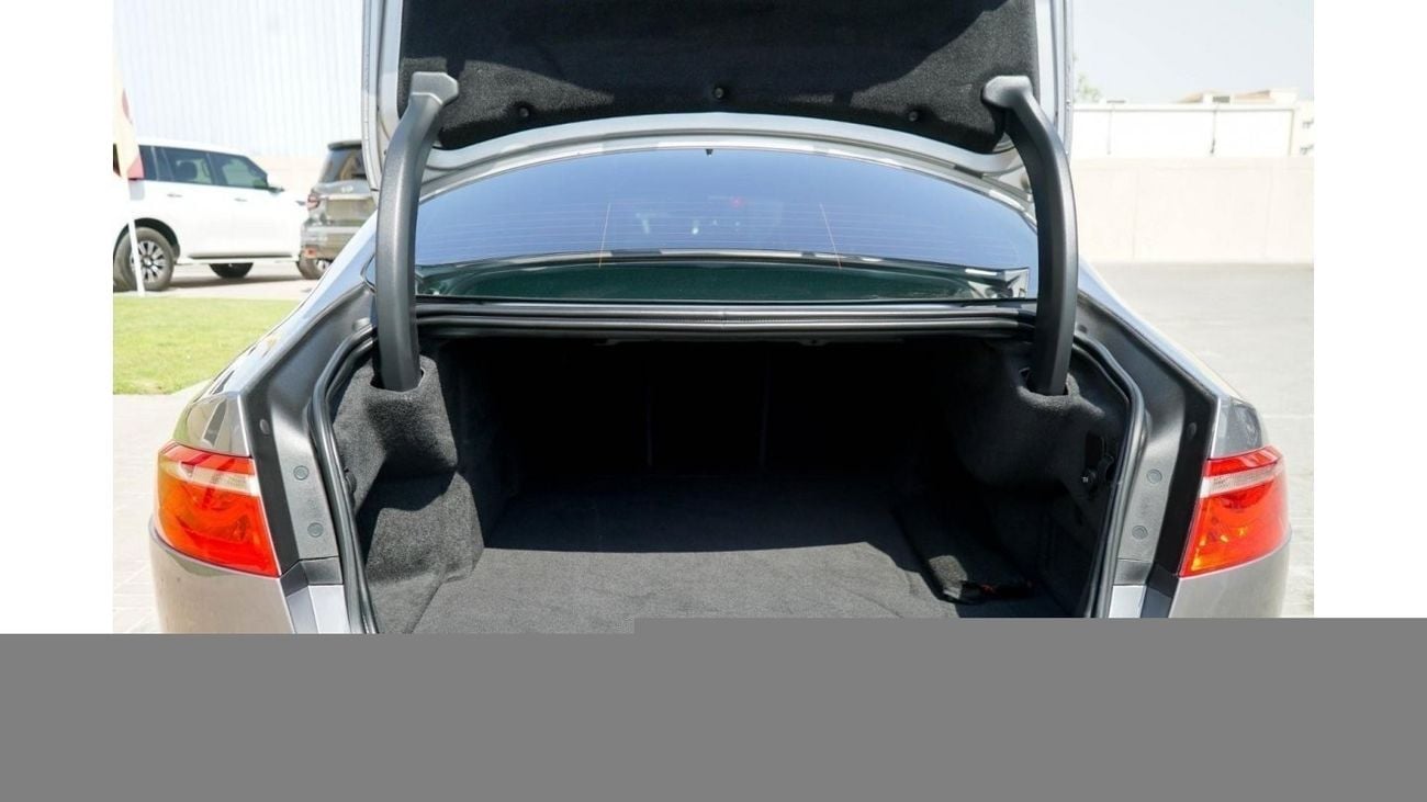 جاكوار XF R-ديناميك SE