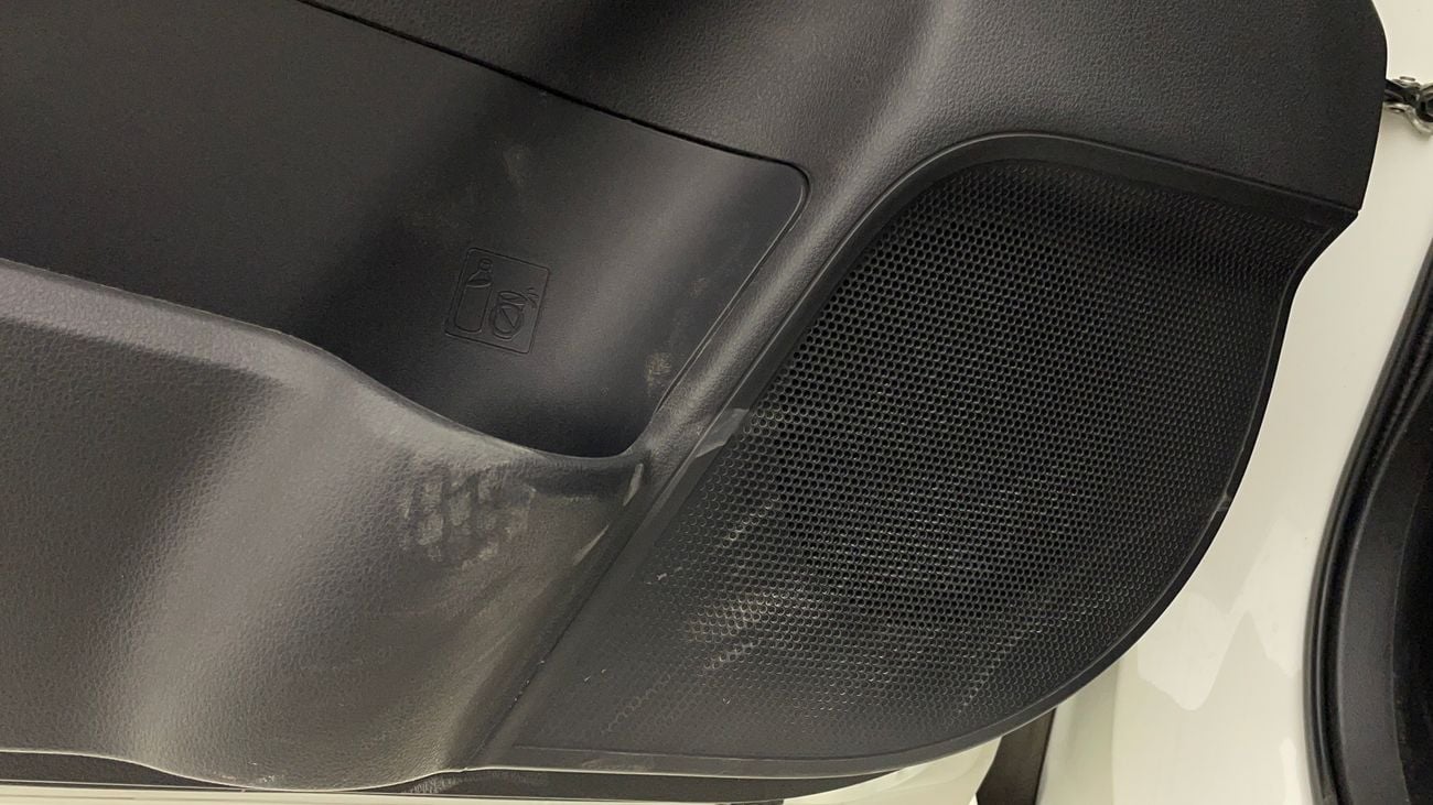 تويوتا يارس E 1.5 | بدون دفعة مقدمة | اختبار القيادة في المنزل