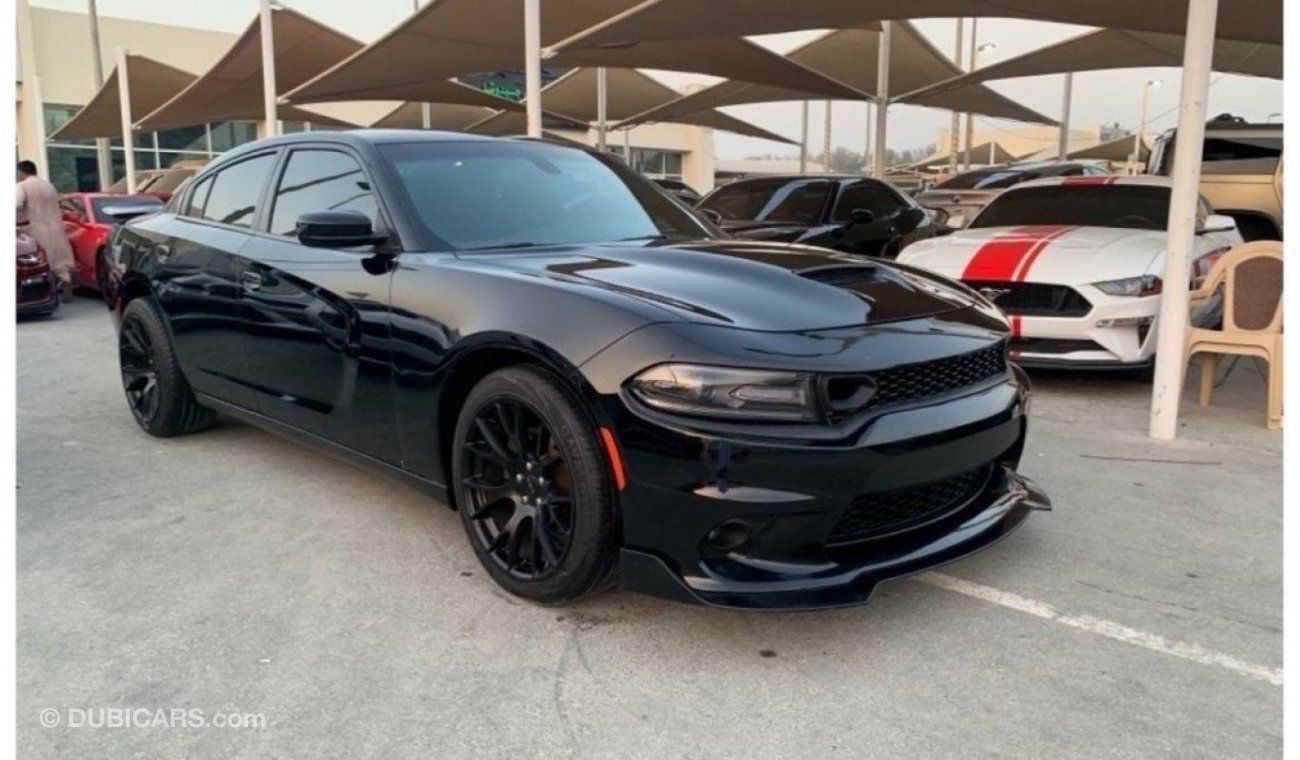 Dodge Charger 5.7L R/T 5.7L R/T 5.7L R/T