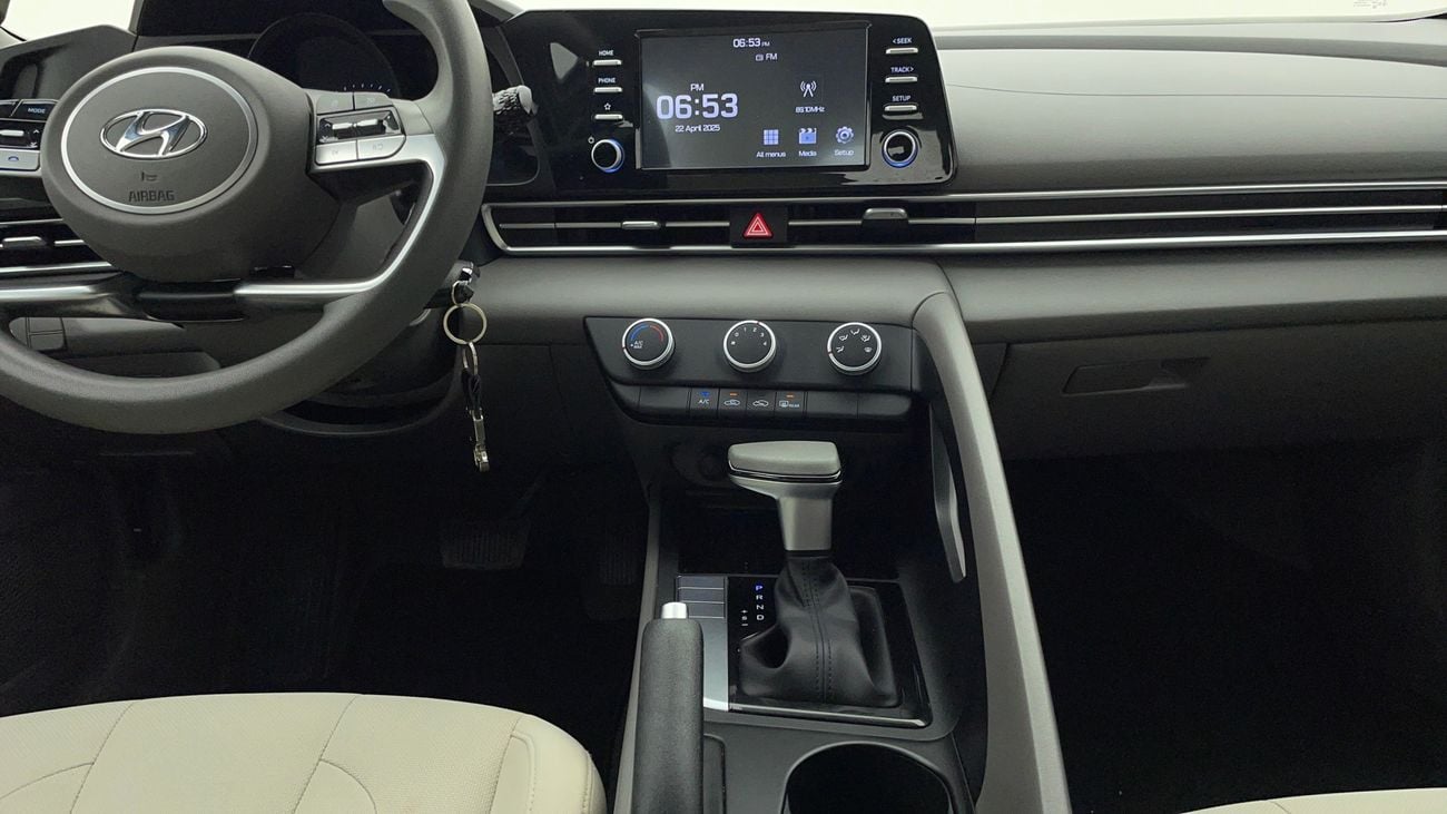 Hyundai Elantra SMART 1.6 | Zero Down Payment | Home Test Drive