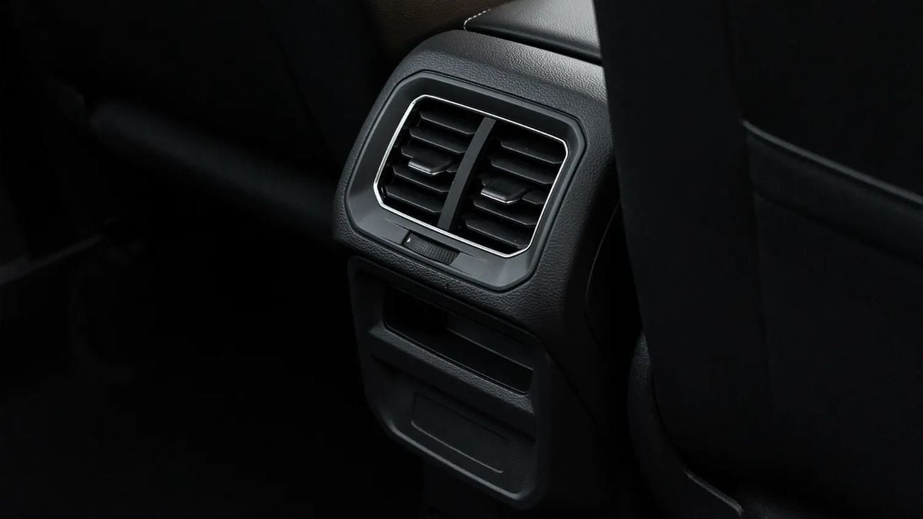 Volkswagen Tiguan 2025 | VOLKSWAGEN TIGUAN 300 TSI 2WD [ EXPORT ONLY ]