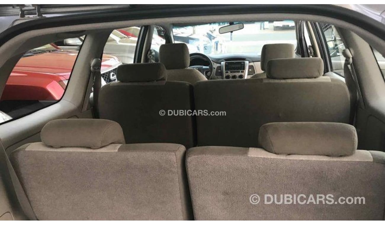 Toyota Innova 2015 Gulf Specs Low mileage clean car