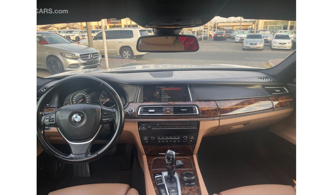 BMW 750Li Executive BMW 750 Li_TWIN POWER TERBO _GCC_2015_Excellent Condition _Full option