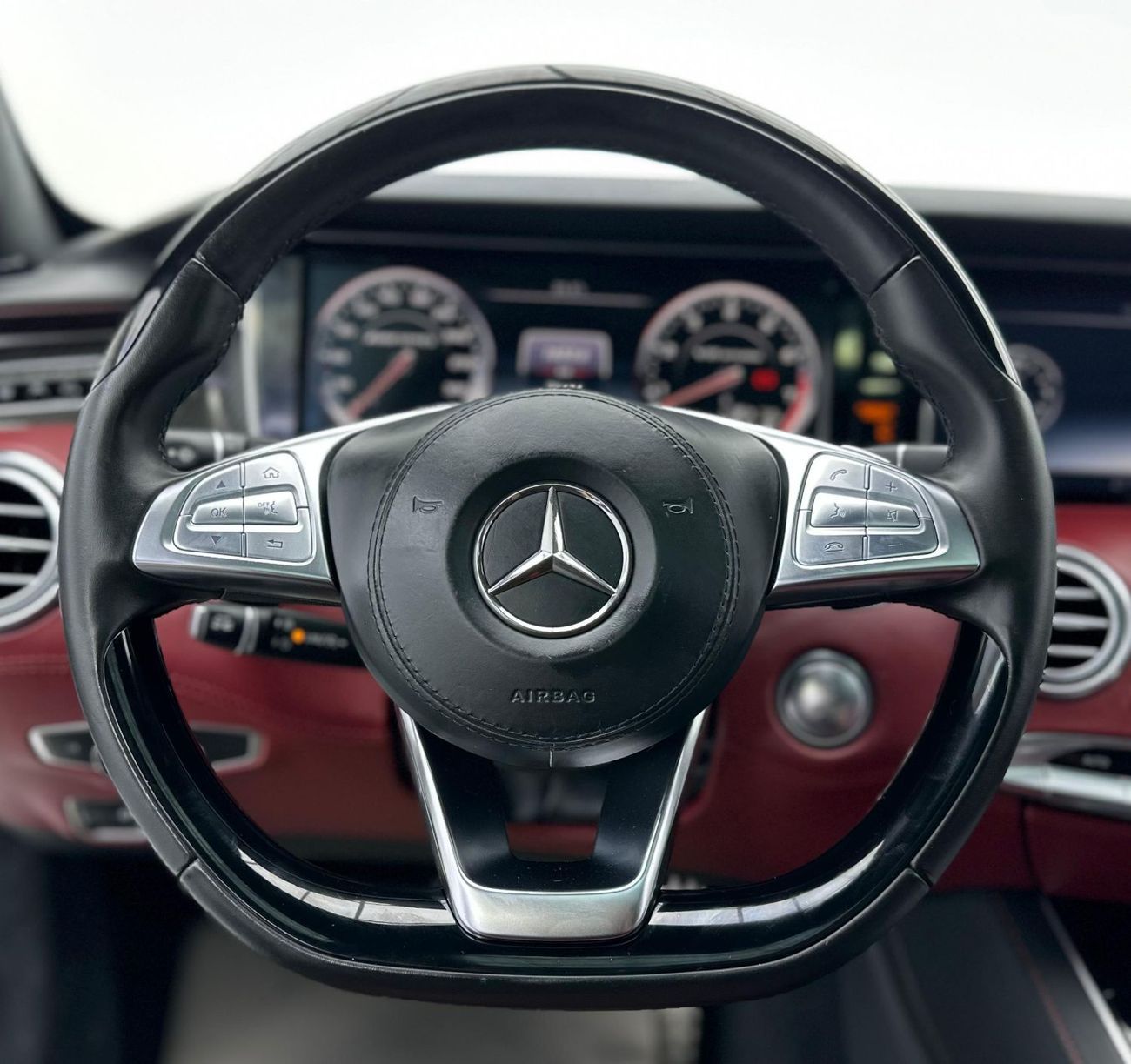 Mercedes-Benz S 63 AMG Coupe 2017 Mercedes Benz S63 AMG 4MATIC, Full Service History, Excellent Condition, GCC