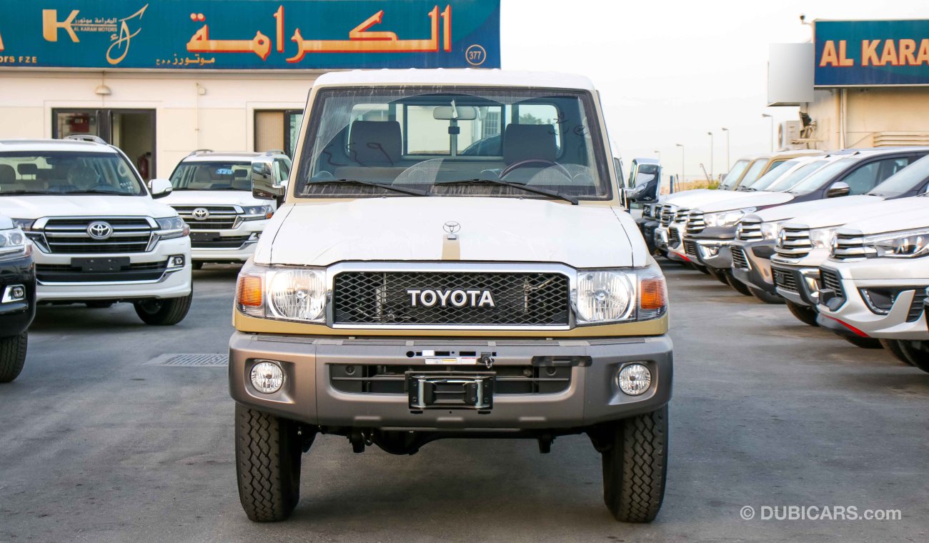 Toyota Land Cruiser Pick Up تويوتا لاندكروزر LX V6 4.0L - diff lock - winch