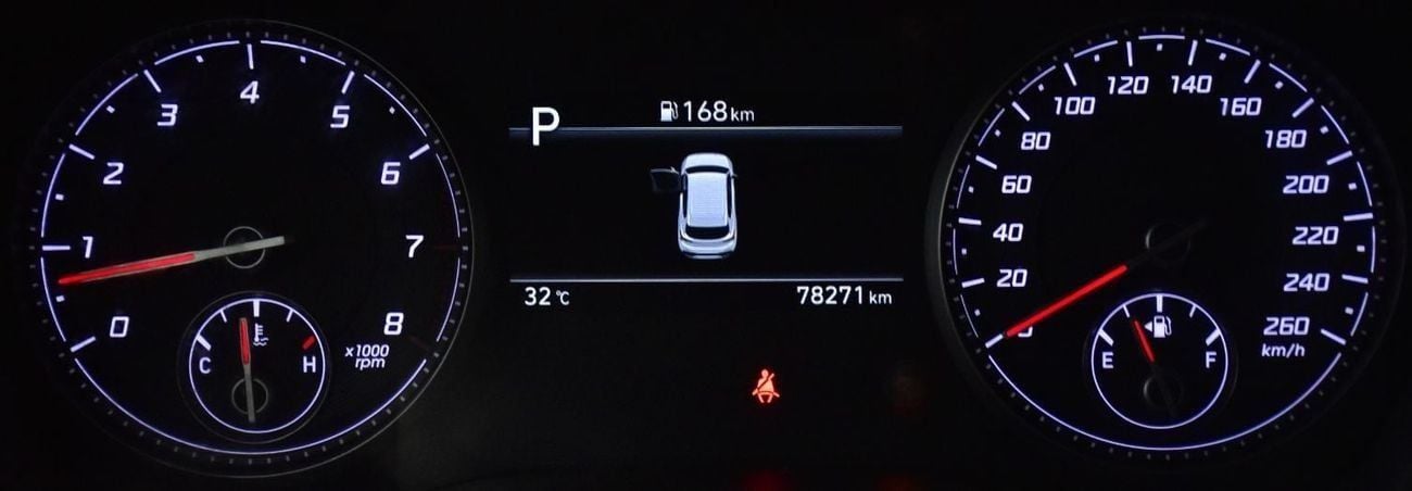 هيونداي سانتا في EXCELLENT DEAL for our Hyundai SantaFe ( 2023 Model ) in White Color GCC Specs