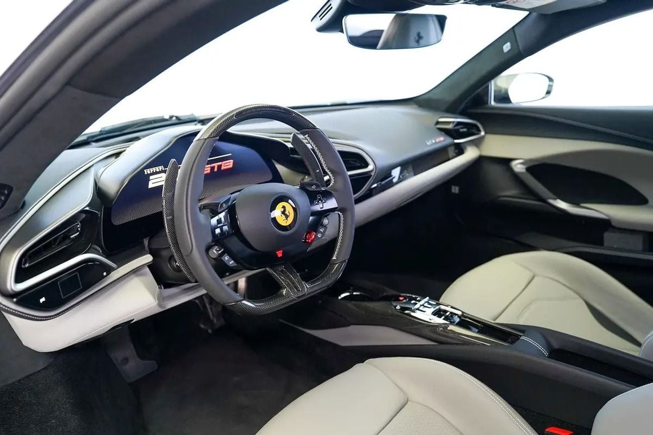 فيراري 296 GTB GTB 3.0T V6 PHEV