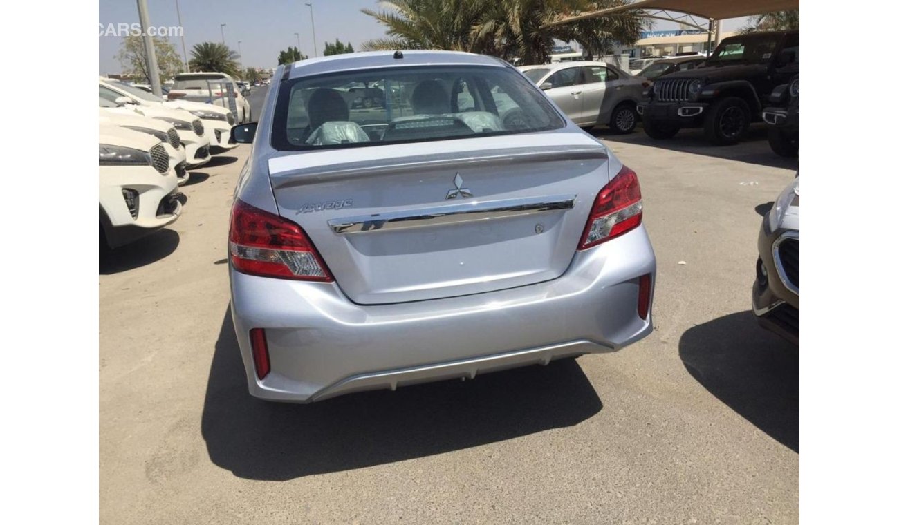 ميتسوبيشي اتراج Sedan 1.2L