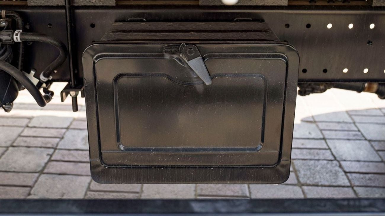 هينو 300 HINO 300 3711 SC CARGO TRUCK 4.0D MT MY2023