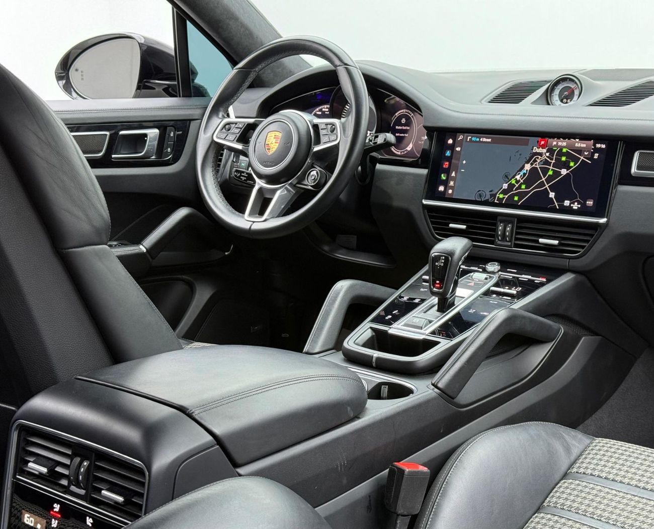 Porsche Cayenne 2023 Porsche Cayenne GTS,2026 Agency Warranty,Agency Full Service History, GCC