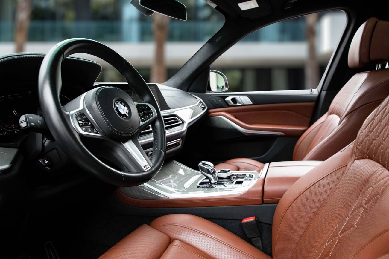 BMW X7 X7 40i M Sport | 4,407 P.M | 0% Downpayment | X7 40i M Sport | BMW Warranty 2027!