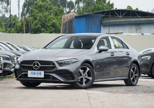 Mercedes-Benz A 200 L Mercedes-Benz A 200 L Fashion Edition