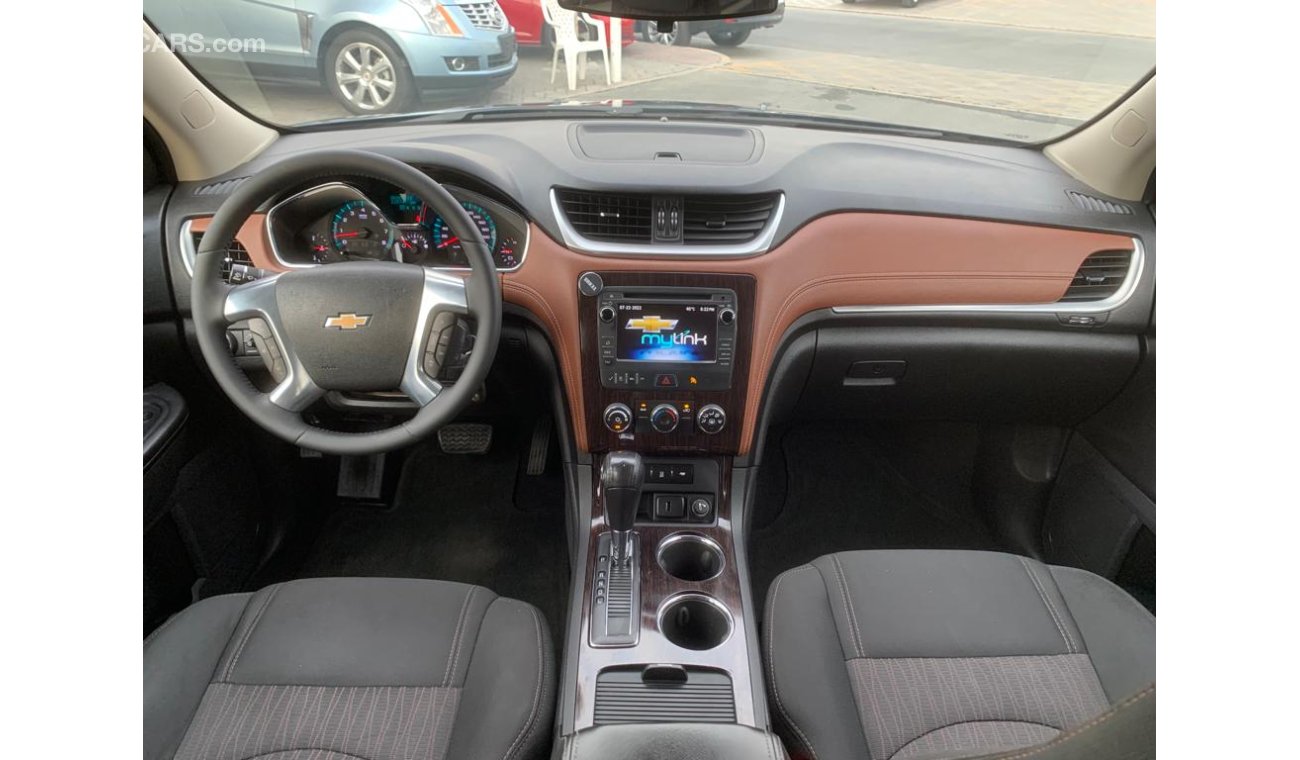 Chevrolet Traverse Chevrolet Travels LT_Gcc_2015_Excellent_Condition _Full option