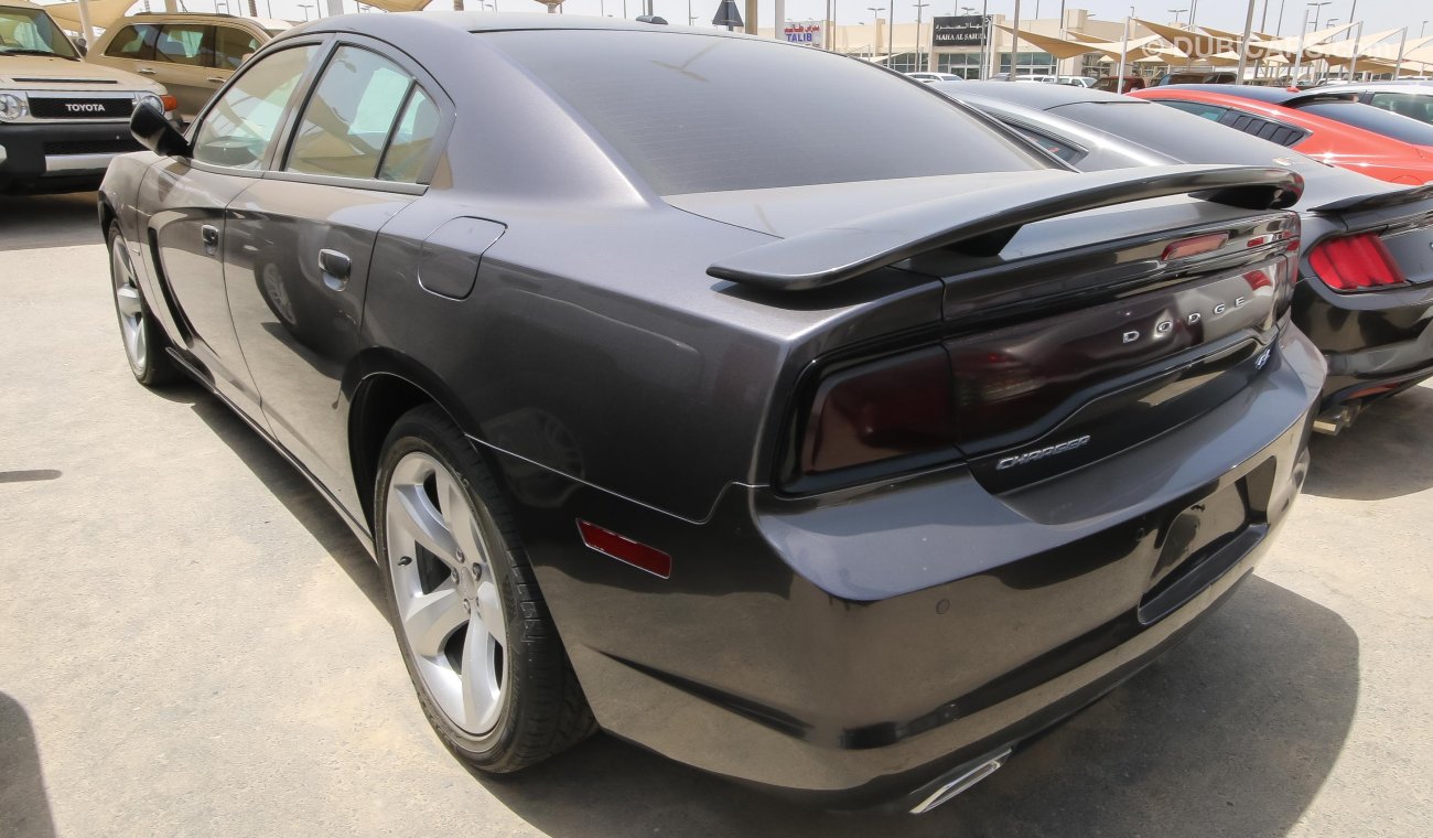 Dodge Charger R/T HEMI - USA - Finance available
