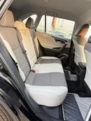 Toyota RAV4 XLE 4WD push start, leather seats 2022