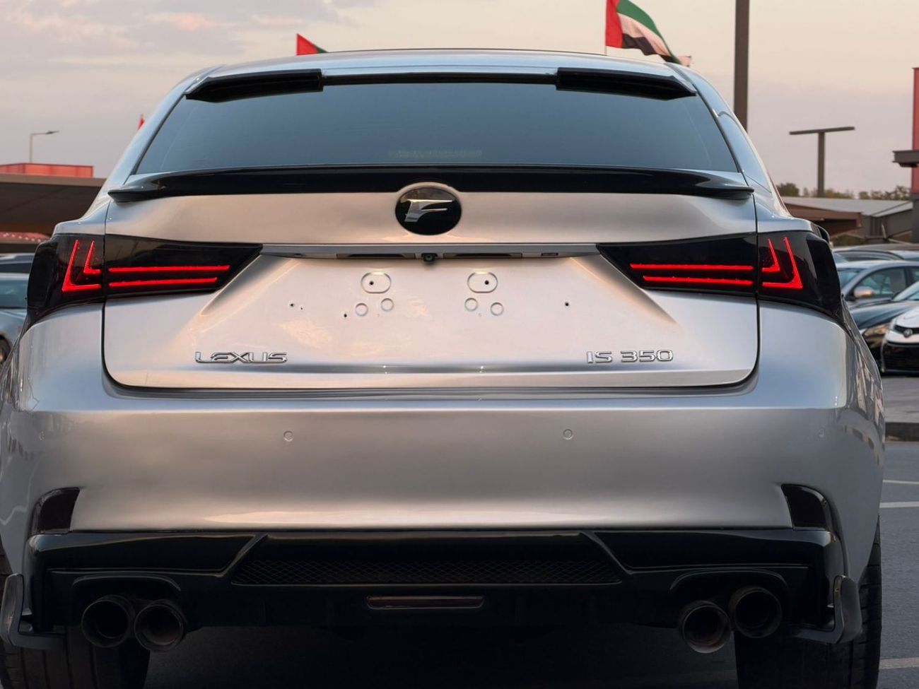 لكزس IS 350 حاله ممتازه من الداخل والخارج