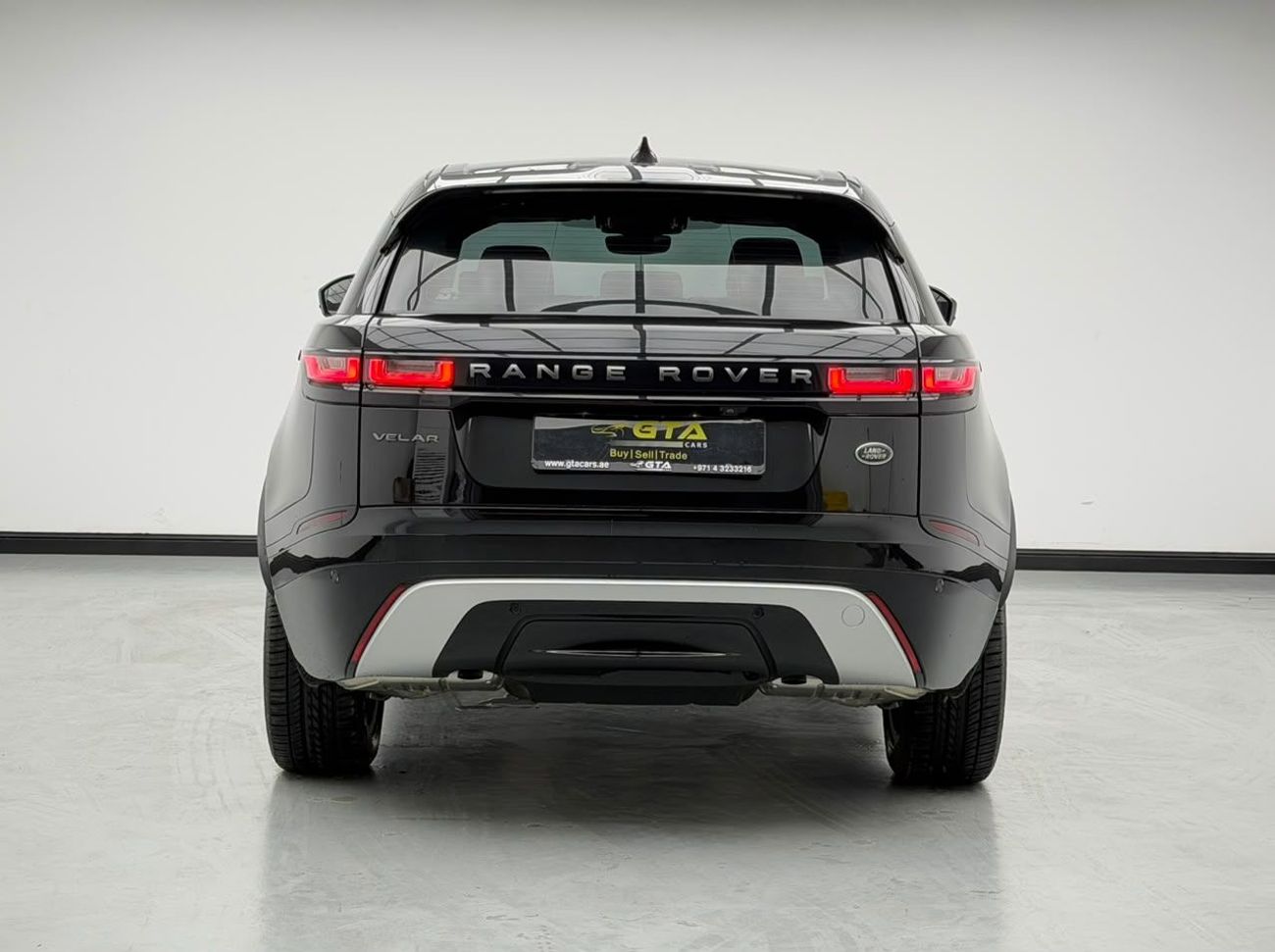 Land Rover Range Rover Velar R-DYNAMIC SE