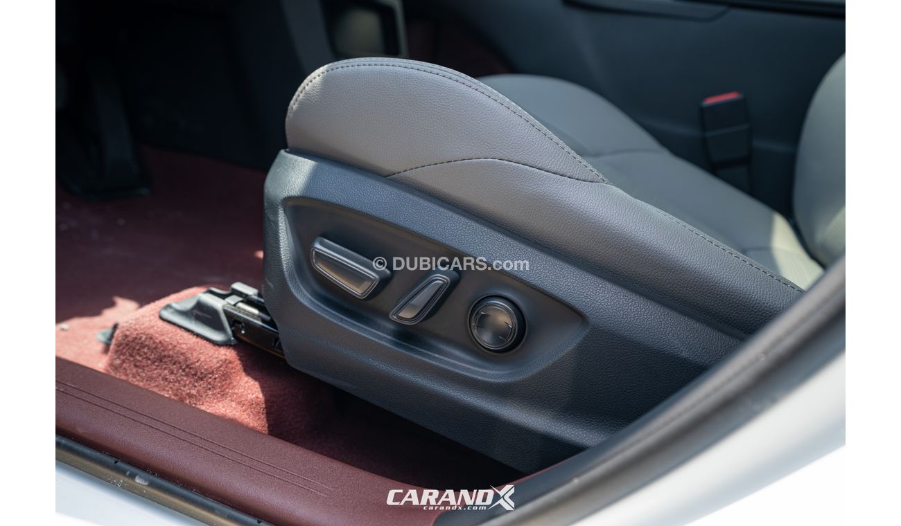 Toyota bZ4X White/Beige Interior 2022